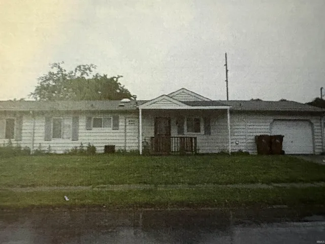 $1,100 | 1010 North Lincoln Street, Peru, IN 46970