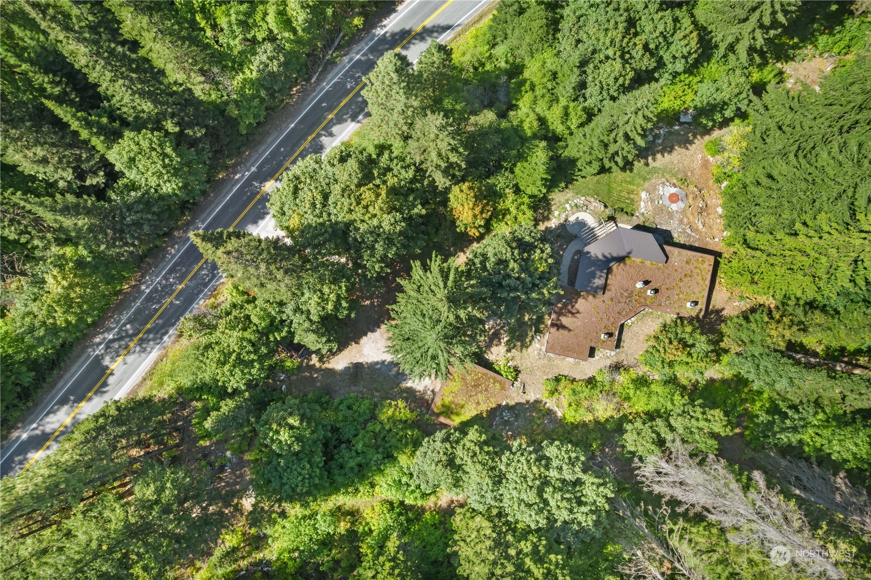 23510 White River Road Leavenworth, WA 98826 - Photo 11 of 39 an aerial view of residential house with outdoor space and trees all around