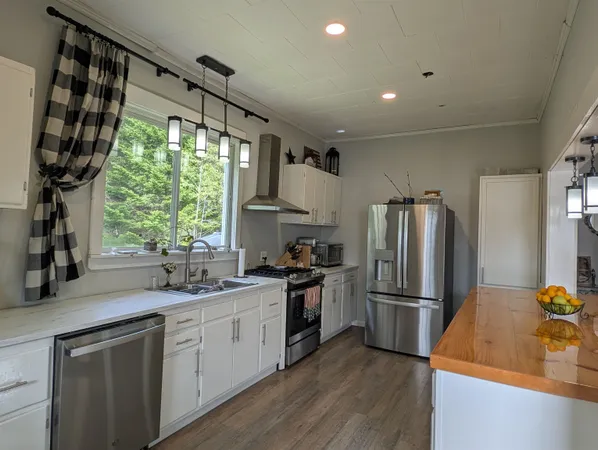 $254,900 | 131 Church Hill Road, Norton, VT 05907