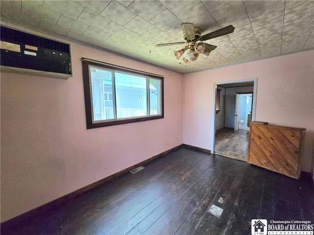 $99,000 | 102 Wellsville Street, Bolivar, NY 14715