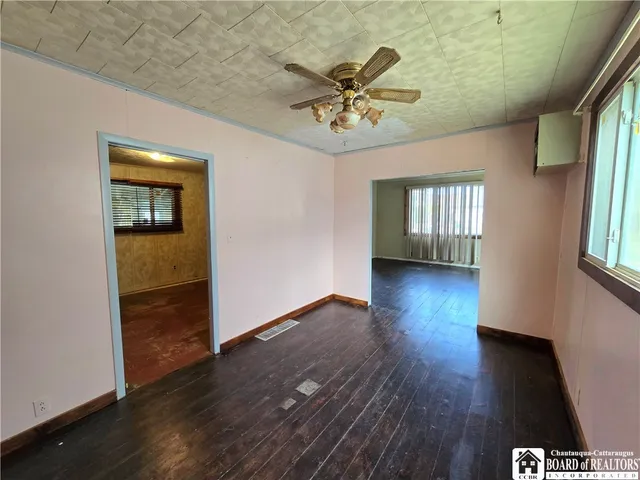 $99,000 | 102 Wellsville Street, Bolivar, NY 14715