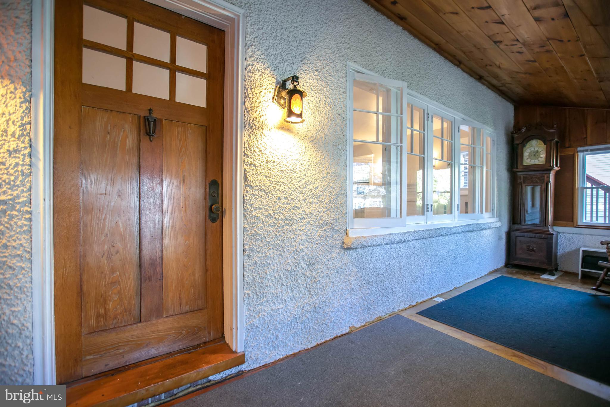 20 East Merchant Street, Unit B Audubon, NJ 08106 - Photo 5 of 28 Front Porch Shared