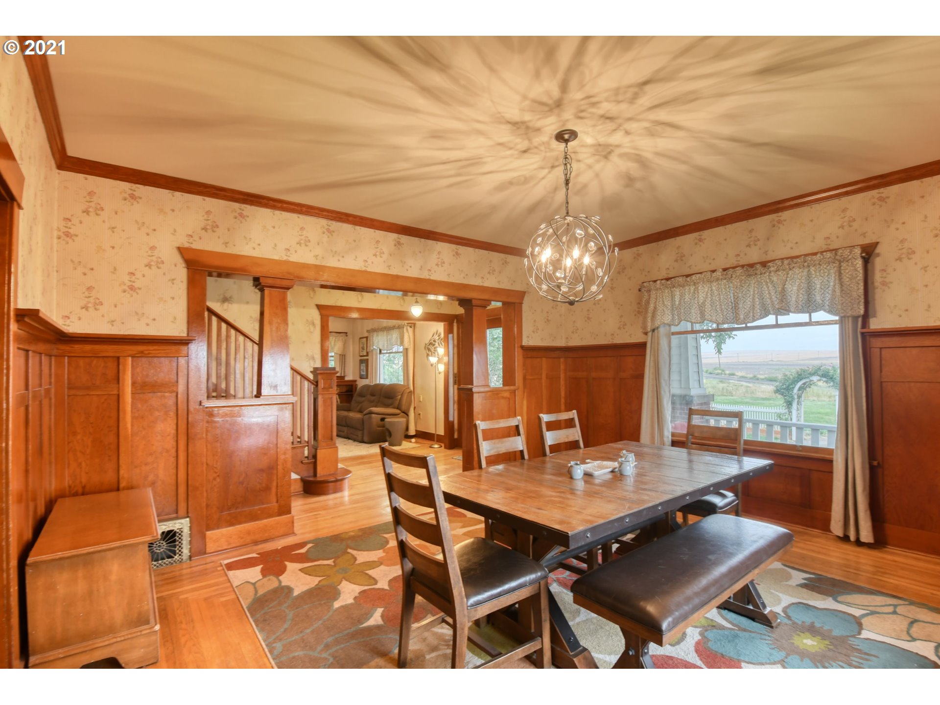 76223 Spring Hollow Road Adams, OR 97810 - Photo 13 of 30 a workspace with wooden floor