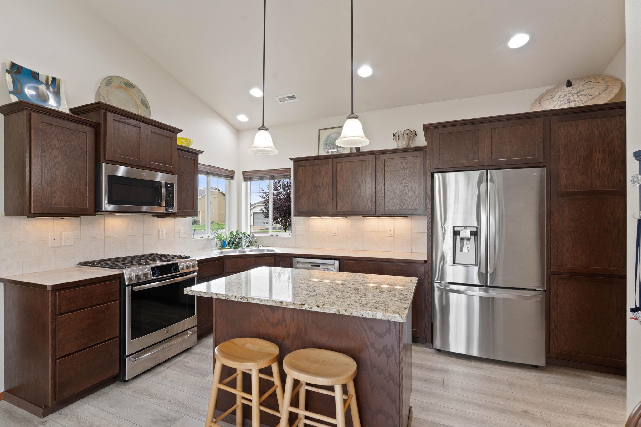 5224 North Avalon Road Spokane Valley, WA 99216 - Photo 12 of 26