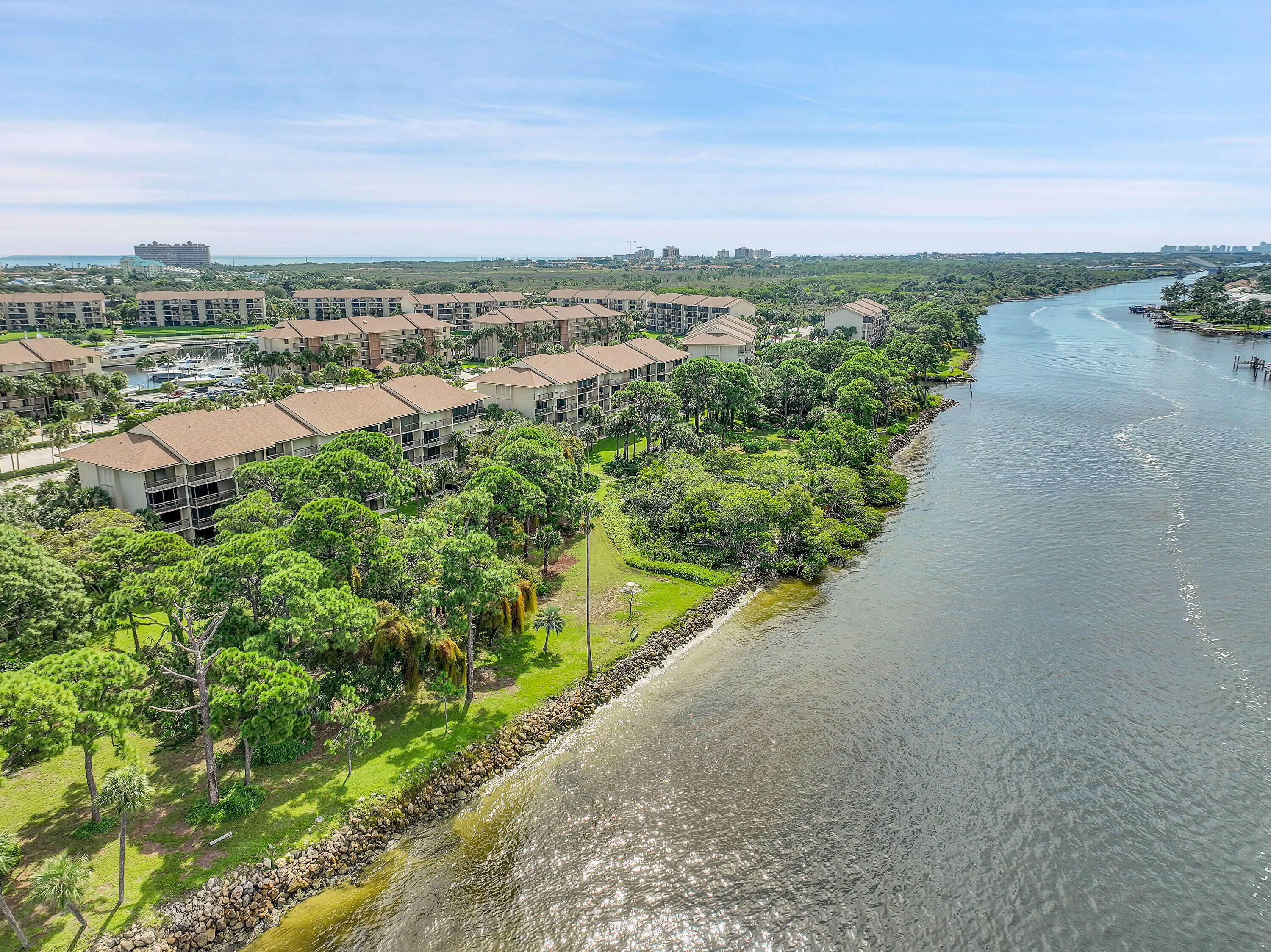 2001 Marina Isle Way, Unit 203 Jupiter, FL 33477 - Photo 39 of 48 INTRACOASTAL