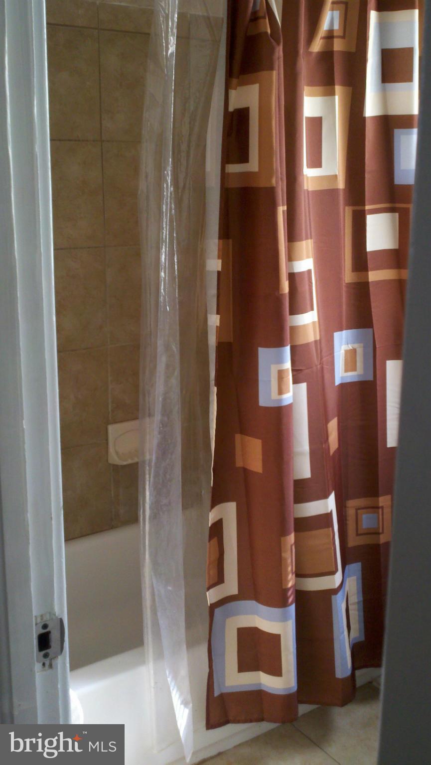 3027 Fendall Road Baltimore, MD 21207 - Photo 23 of 30 Bath