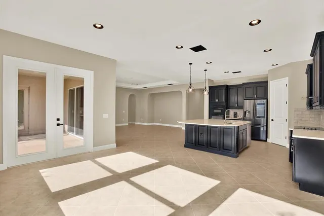 $630,000 | 2120 Gwynhurst Boulevard, Wesley Chapel, FL 33543