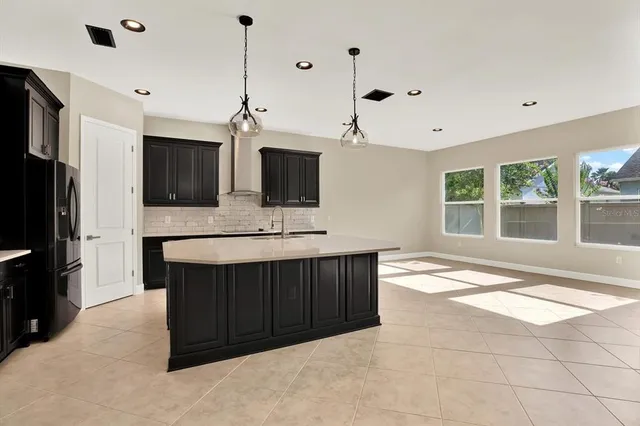 $630,000 | 2120 Gwynhurst Boulevard, Wesley Chapel, FL 33543