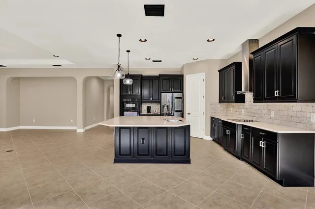 $630,000 | 2120 Gwynhurst Boulevard, Wesley Chapel, FL 33543