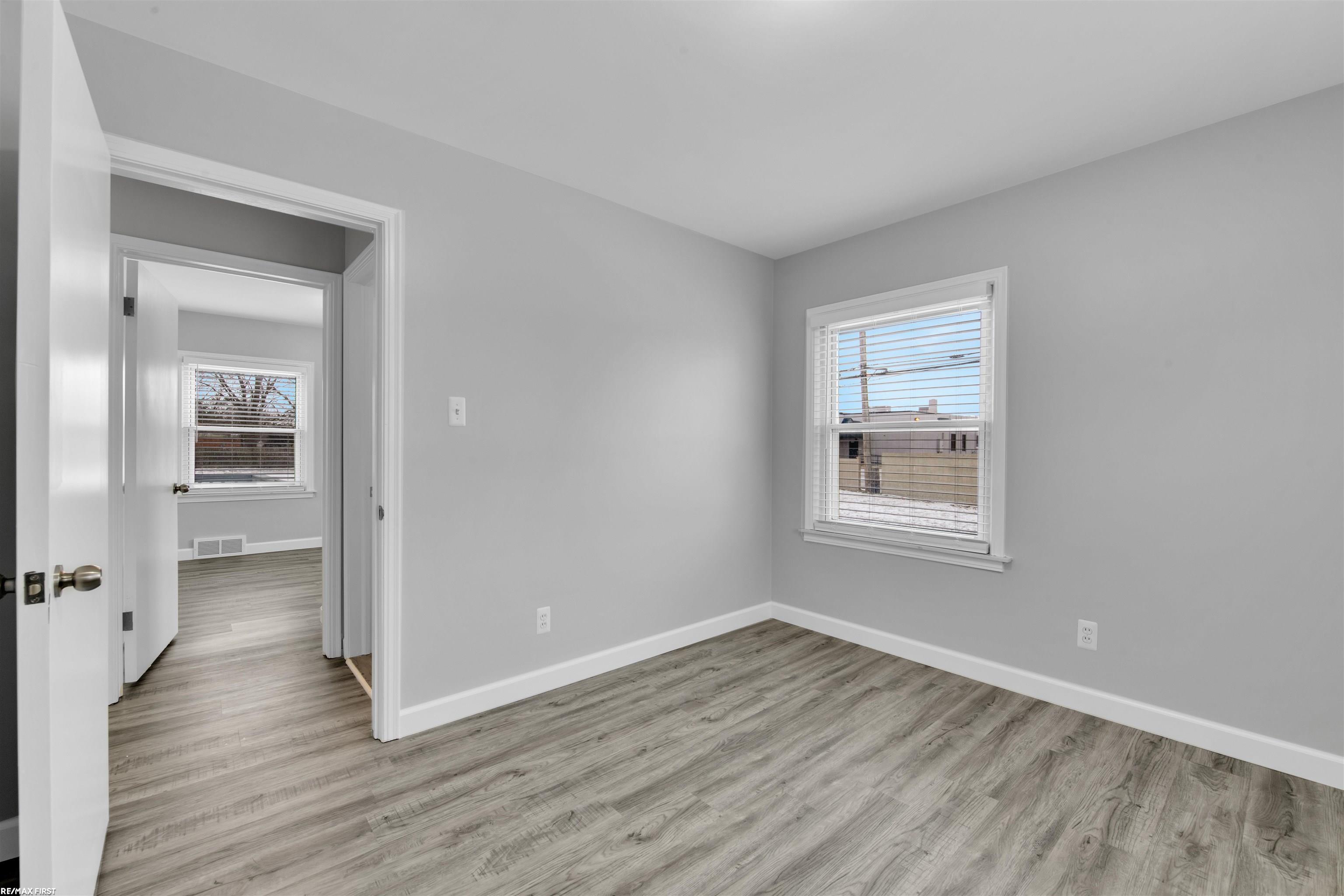 22674 Ulrich Street Clinton, MI 48036 - Photo 16 of 24