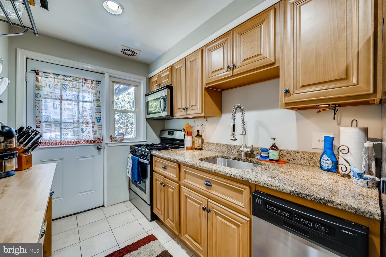 763 Fulbrook Road Baltimore, MD 21222 - Photo 12 of 28