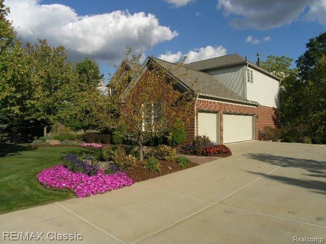 3931 Ridgemonte Court Rochester, MI 48306 - Photo 3 of 23 Ridgemont Ct 006.JPG