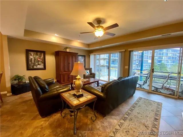 $545,900 | 392 West Palisades Condo Drive, Unit 1A, Lake Ozark, MO 65049