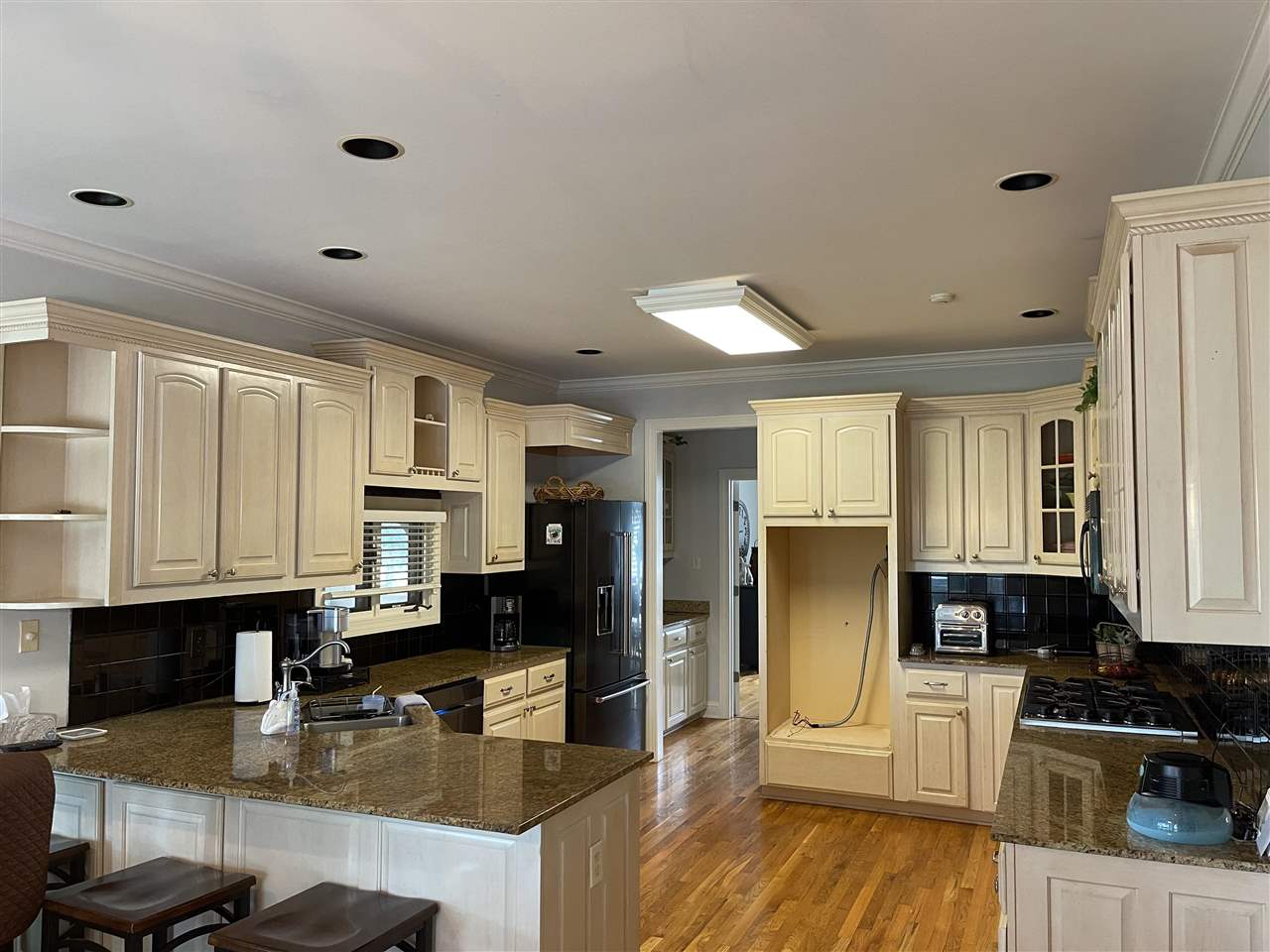840 Woodbridge Road Somerville, TN 38068 - Photo 7 of 25 New Kitchen Aide double oven has been ordered and will be installed within 2 weeks.