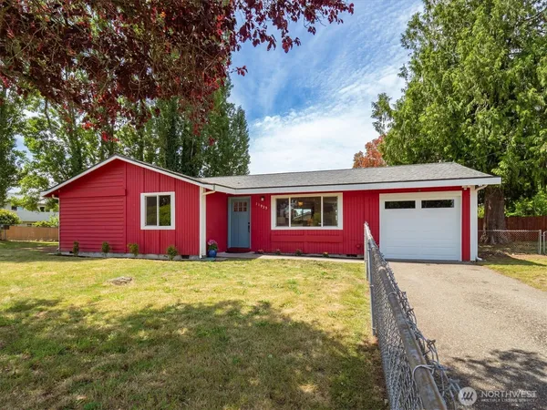 $665,000 | 11935 8th Avenue Southwest, Seattle, WA 98146