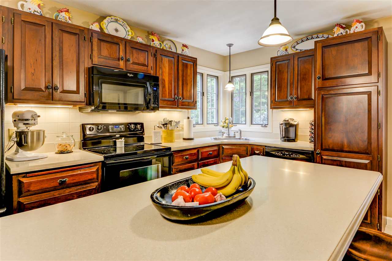 105 Sargent Road Holderness, NH 03245 - Photo 10 of 24