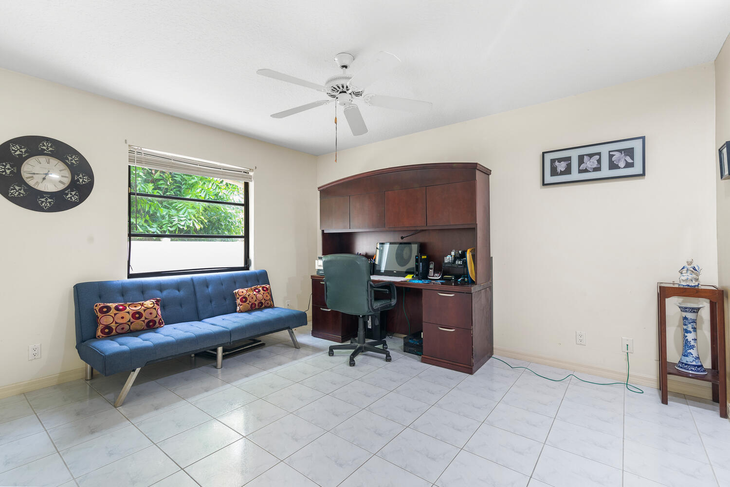514 Southeast Cliff Road Port St. Lucie, FL 34984 - Photo 21 of 35 514 SE Cliff Rd-large-021-020-DSC0109-15