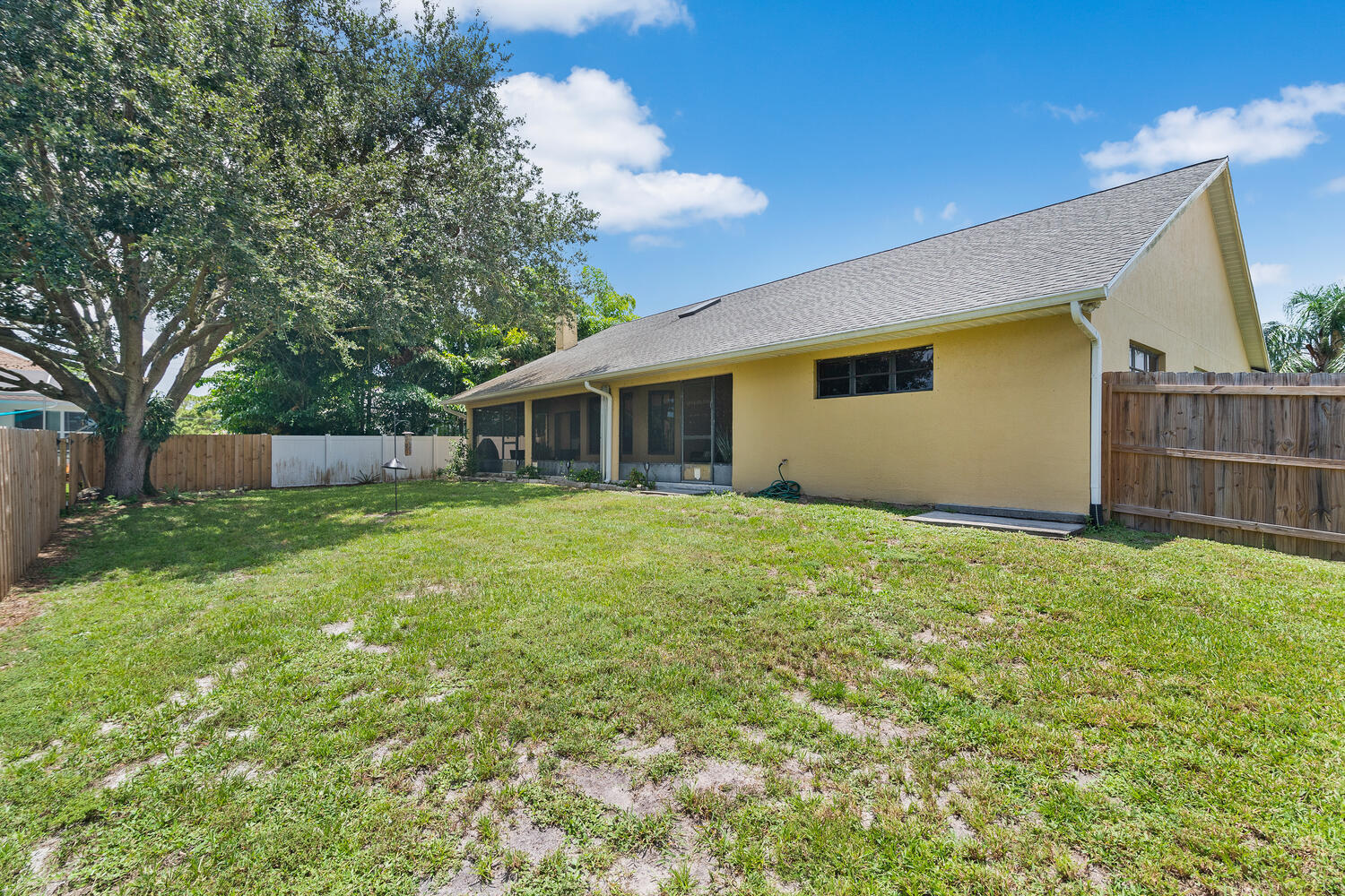514 Southeast Cliff Road Port St. Lucie, FL 34984 - Photo 35 of 35 514 SE Cliff Rd-large-035-033-DSC0171-15