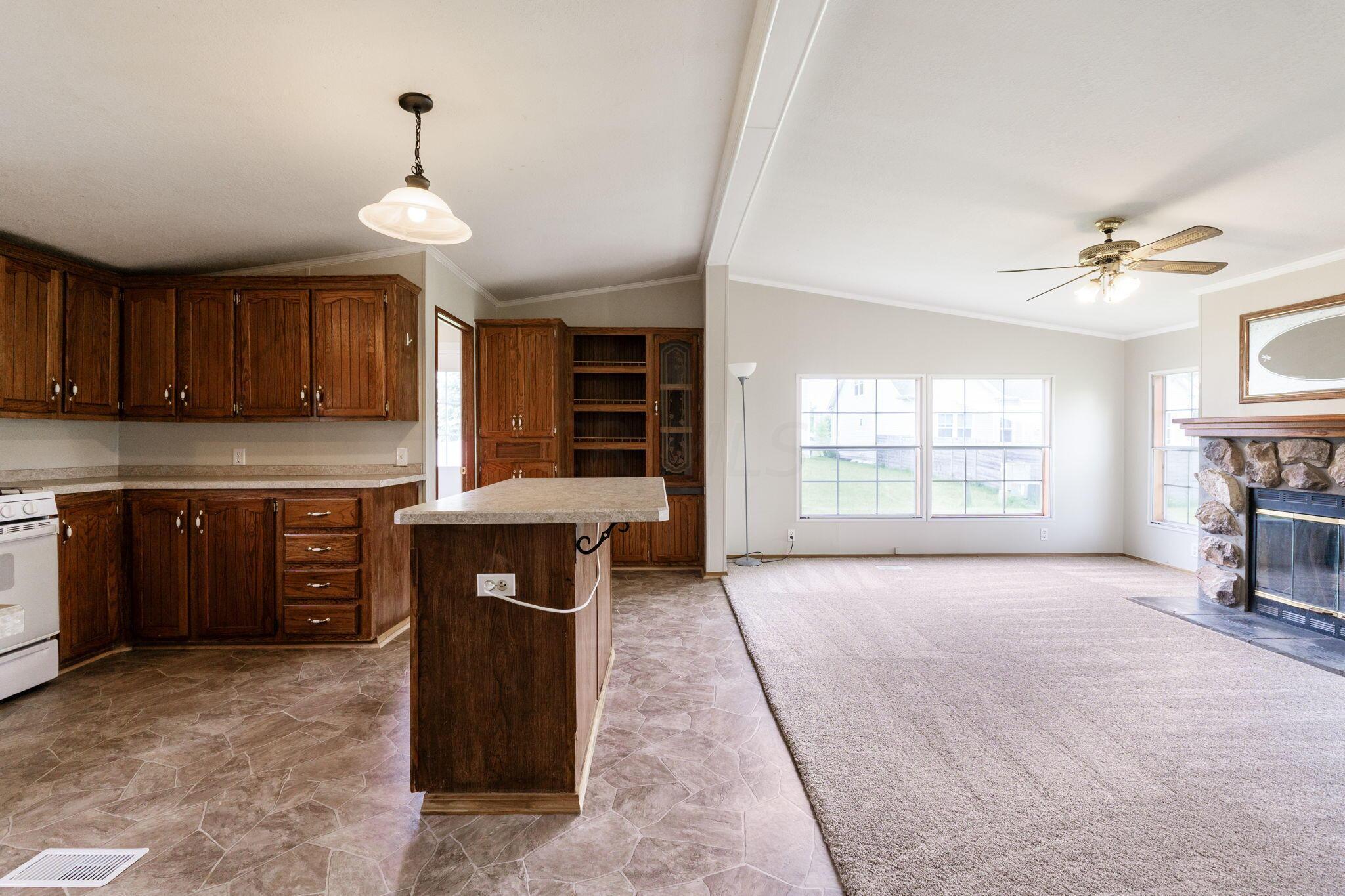 963 Bowtown Road Delaware, OH 43015 - Photo 15 of 56 963 Bowtown Rd(Interior)-8