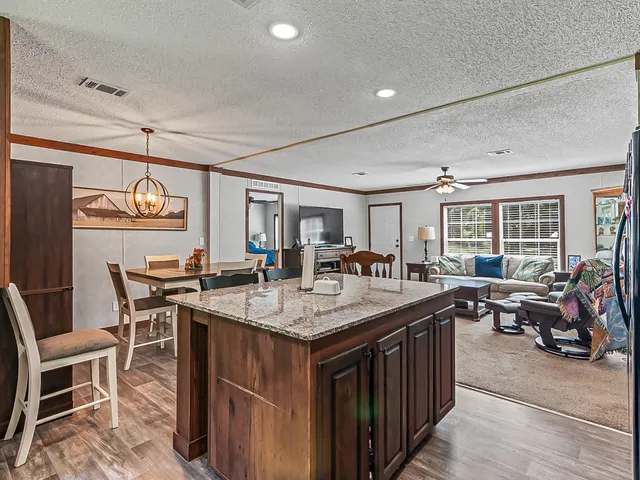 $299,000 | 11075 Woodville Highway, Tallahassee, FL 32305