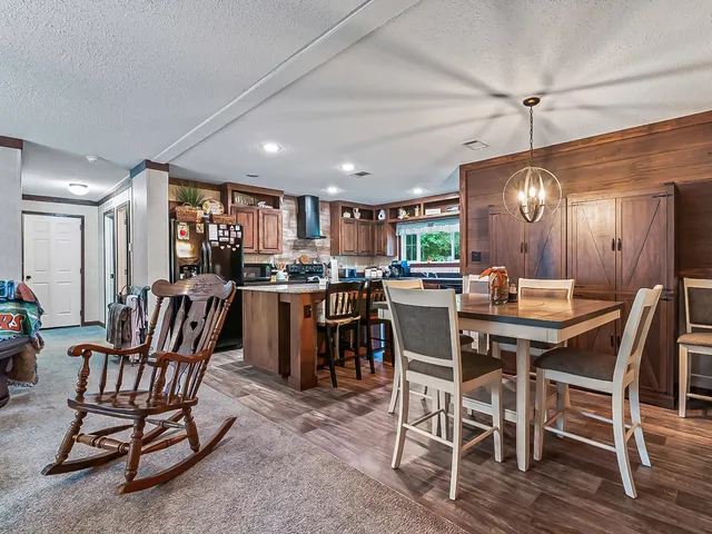 $299,000 | 11075 Woodville Highway, Tallahassee, FL 32305