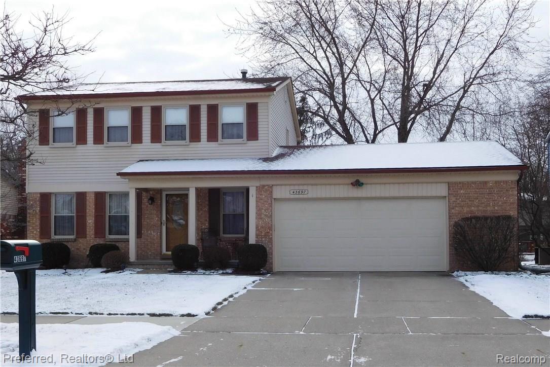 43697 Oakbrook Road Canton, MI 48187 - Photo 1 of 28 FRONT VIEW