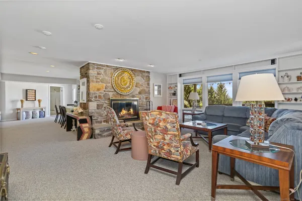 $1,625,000 | 132 Merrimac Drive, Trumbull, CT 06611