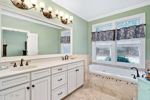 $559,900 | 249 Muscadine Trail, Wallace, NC 28466