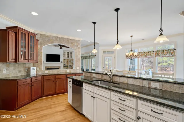 $559,900 | 249 Muscadine Trail, Wallace, NC 28466