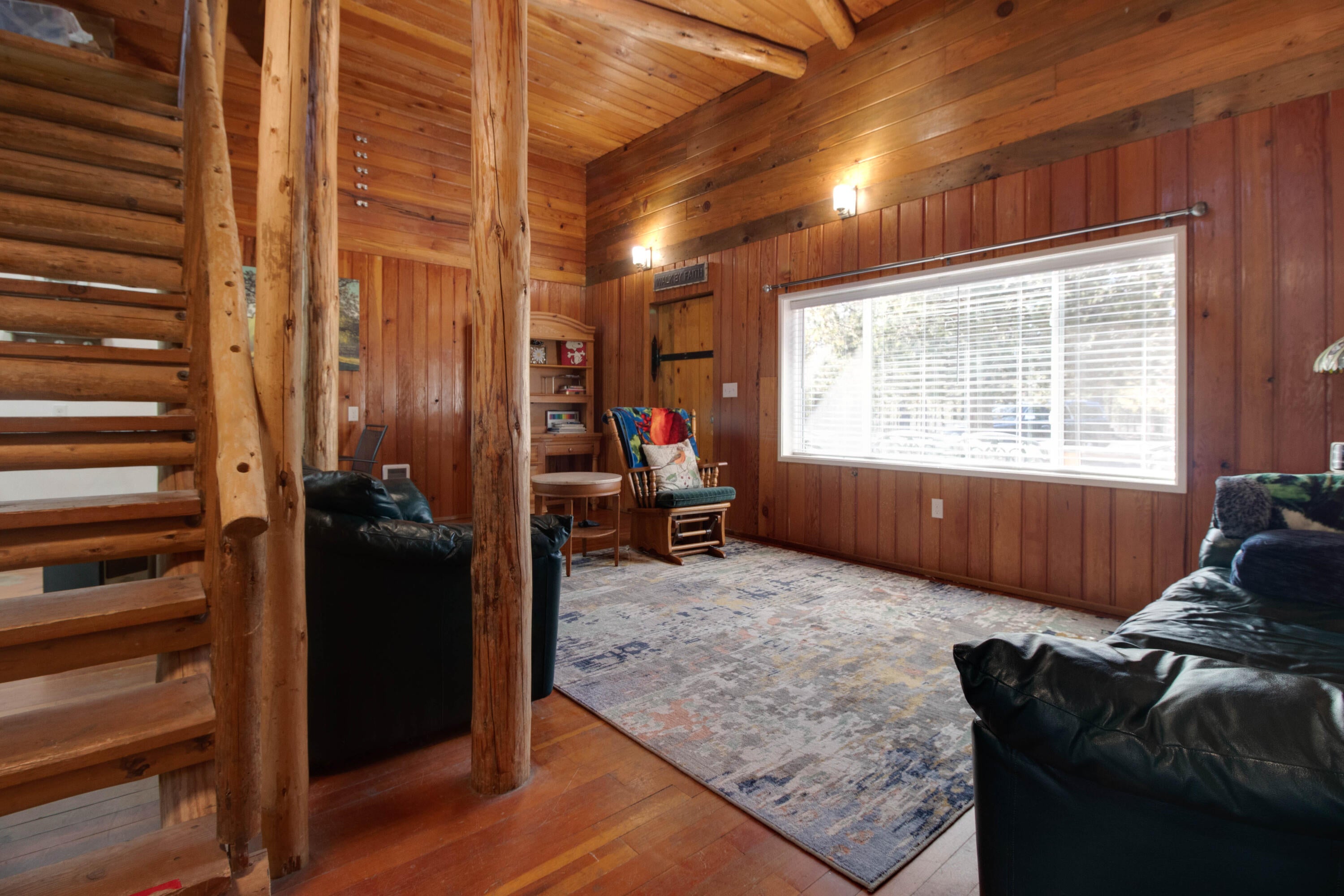 1751 Yoke Road La Pine, OR 97739 - Photo 31 of 57 Attached Cabin