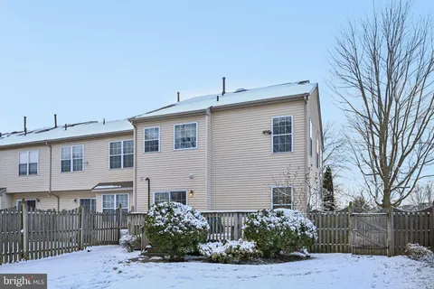a view of balcony with wooden floor and wooden floor