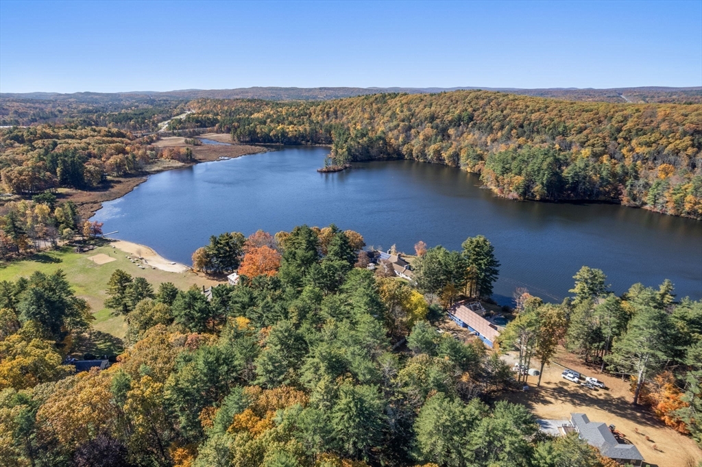 52-54 Wells Park Road Sturbridge, MA 01566 - Photo 7 of 39