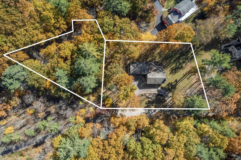 52-54 Wells Park Road Sturbridge, MA 01566 - Photo 8 of 39