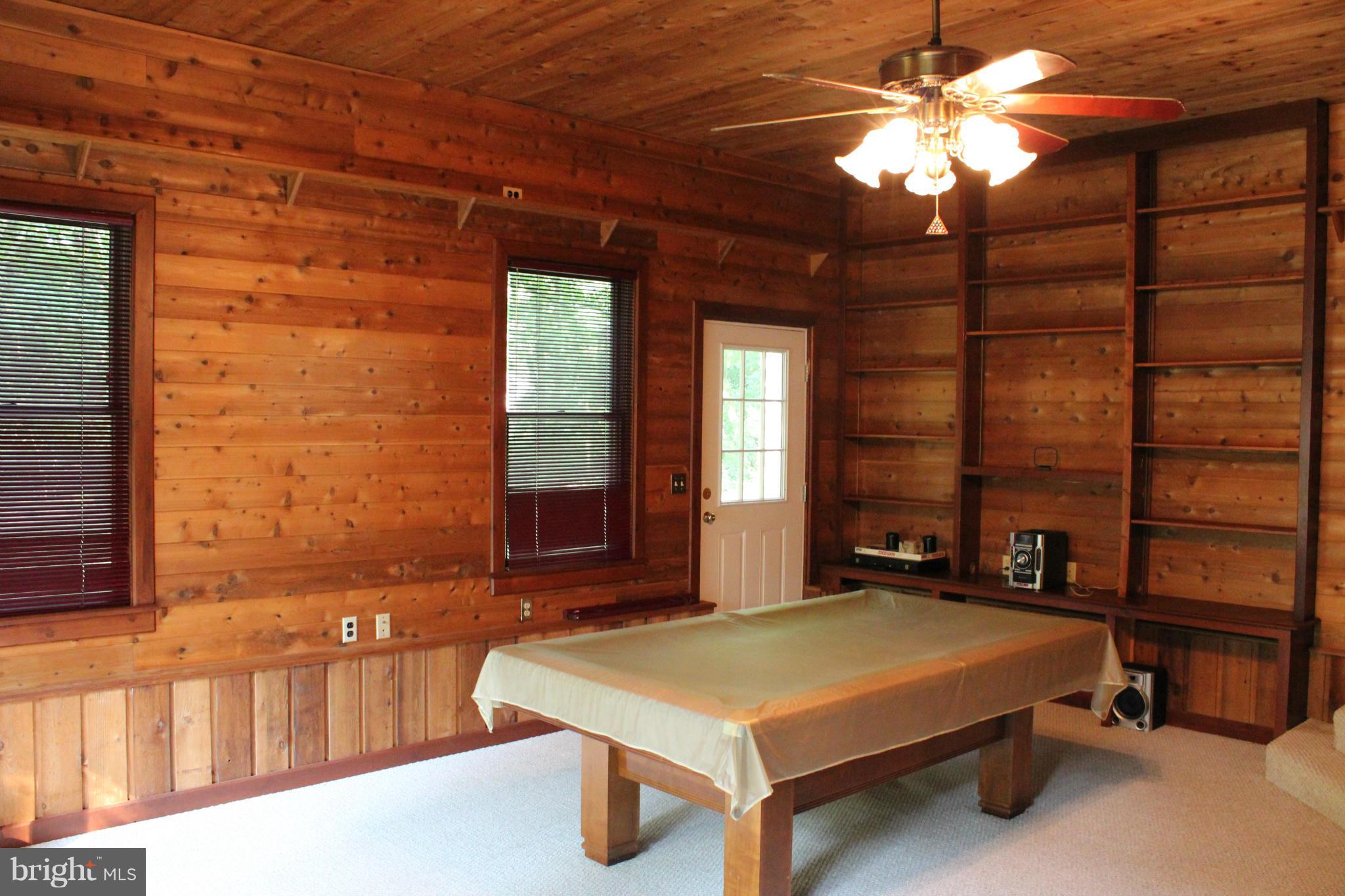 33258 Fox Road Easton, MD 21601 - Photo 8 of 23 Family Room