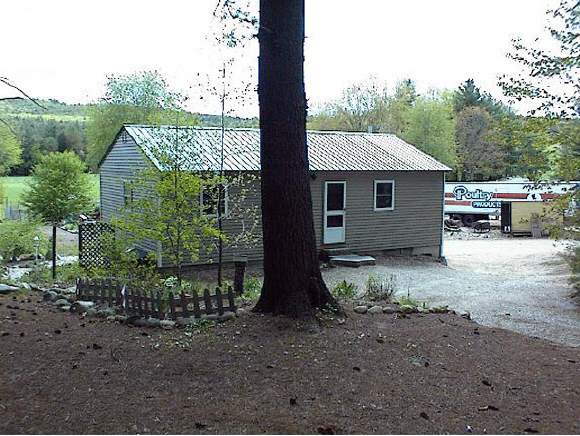 29 South Hill Road New Boston, NH 03070 - Photo 1 of 5