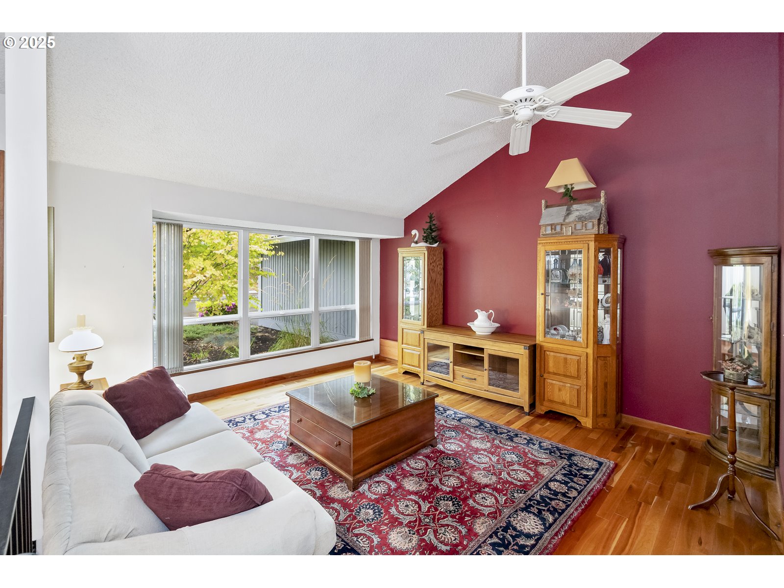 490 Southwest Nancy Avenue Gresham, OR 97030 - Photo 3 of 37 a living room with furniture rug and window