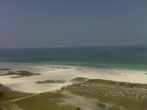 a view of a room with an empty space