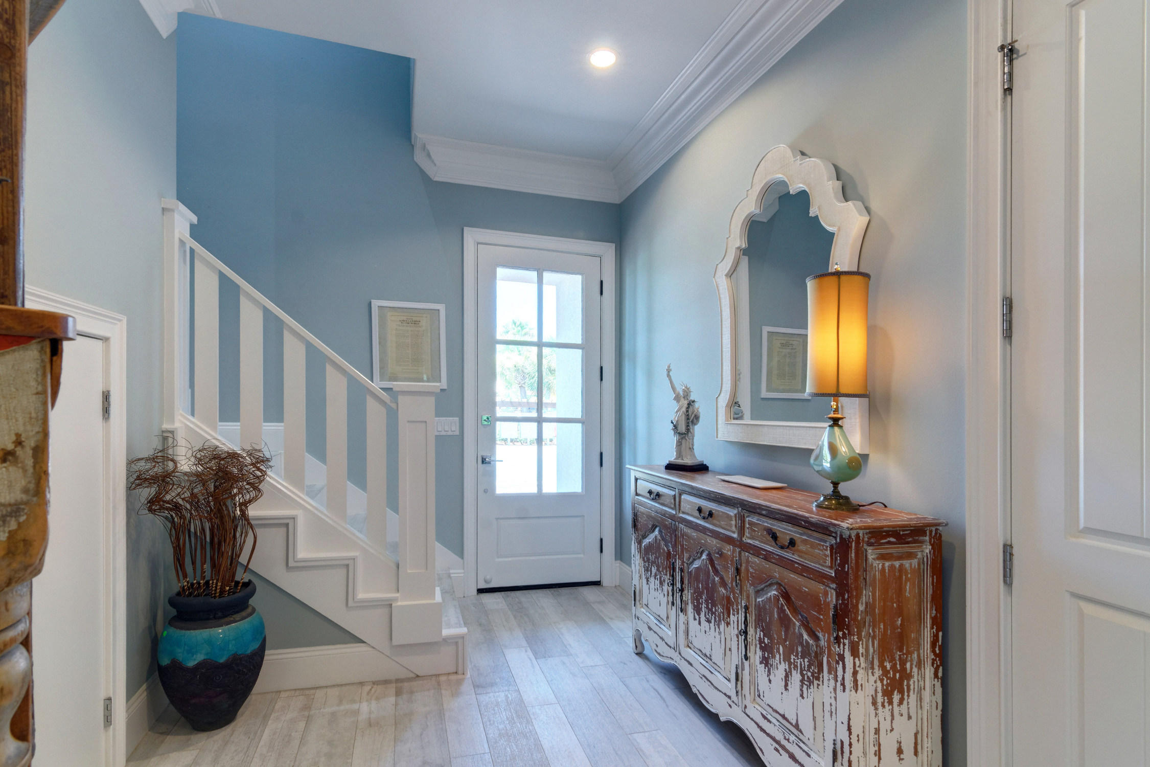 1922 Baytowne Loop Miramar Beach, FL 32550 - Photo 4 of 65 a room with furniture and a window