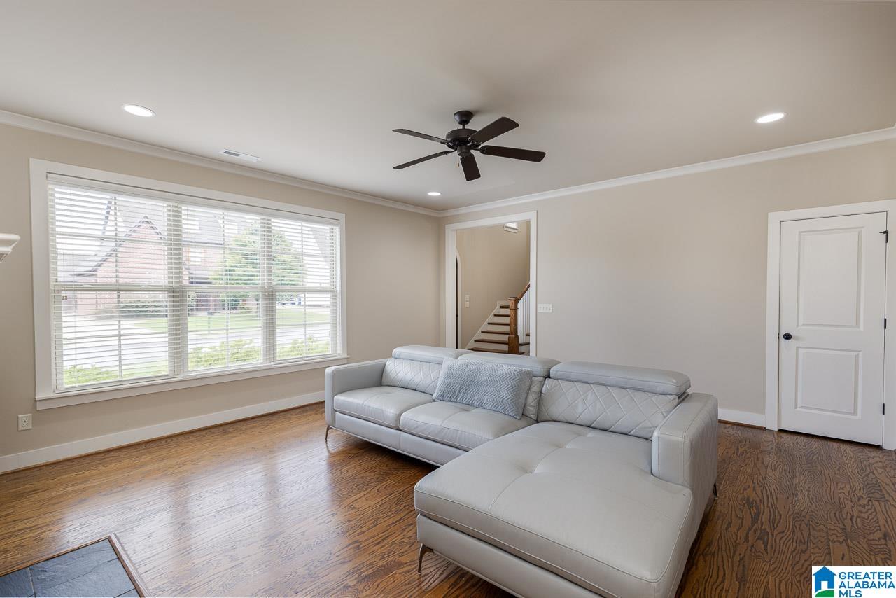 1065 Evan Circle Chelsea, AL 35043 - Photo 5 of 35