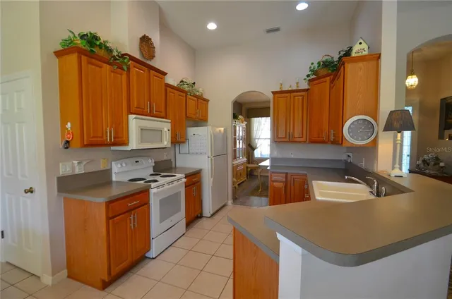 $369,900 | 3370 St Lucia Court, Tavares, FL 32778