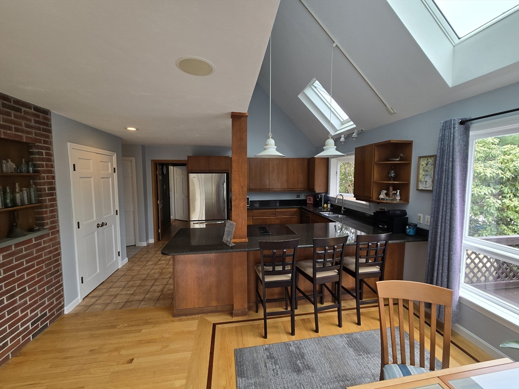55 Bullivant Farm Road Marion, MA 02738 - Photo 6 of 42
