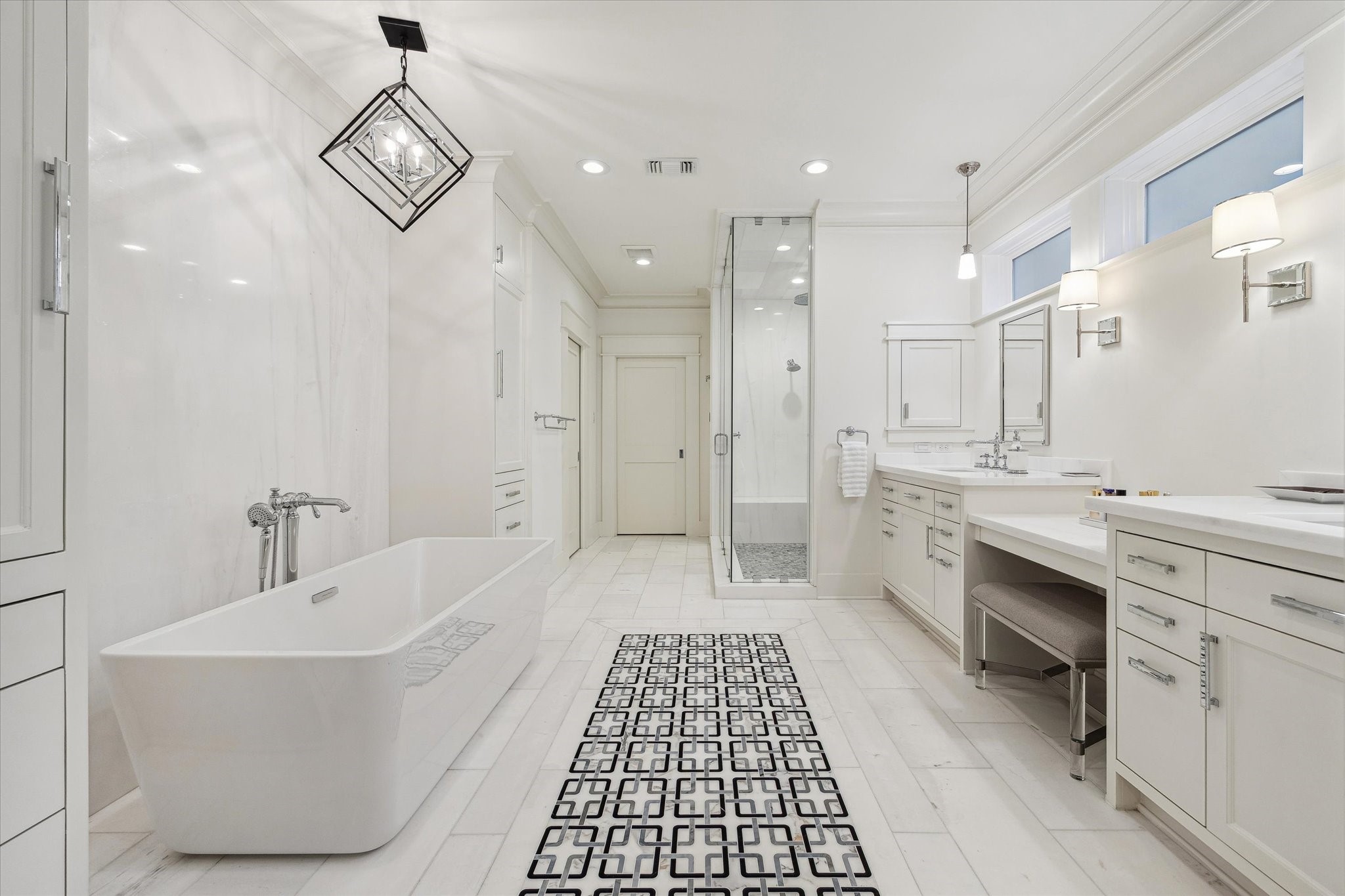 1702 South Boulevard Houston, TX 77098 - Photo 15 of 33