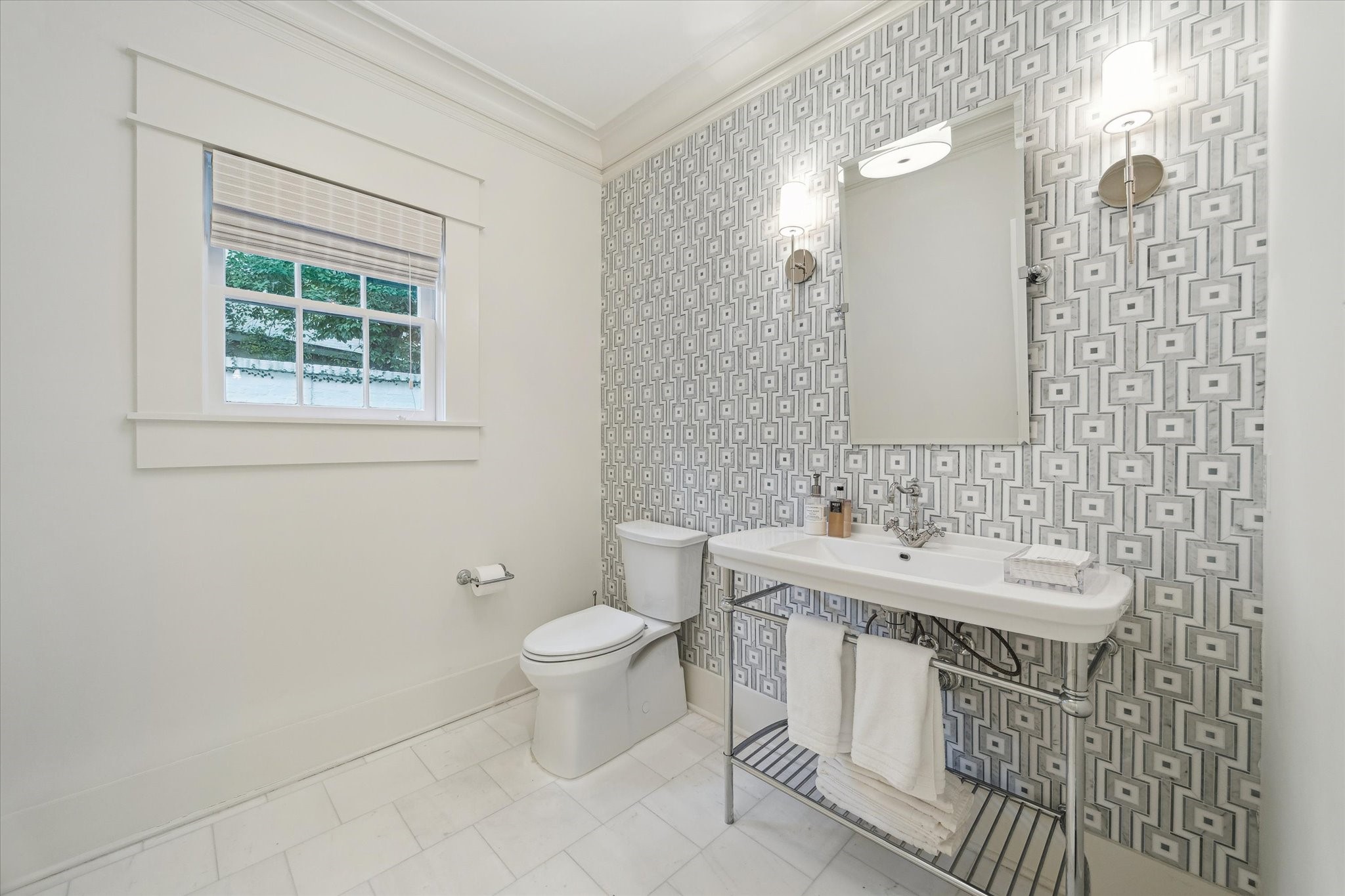 1702 South Boulevard Houston, TX 77098 - Photo 2 of 33