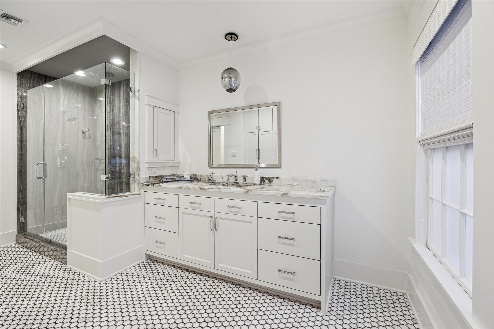 1702 South Boulevard Houston, TX 77098 - Photo 21 of 33