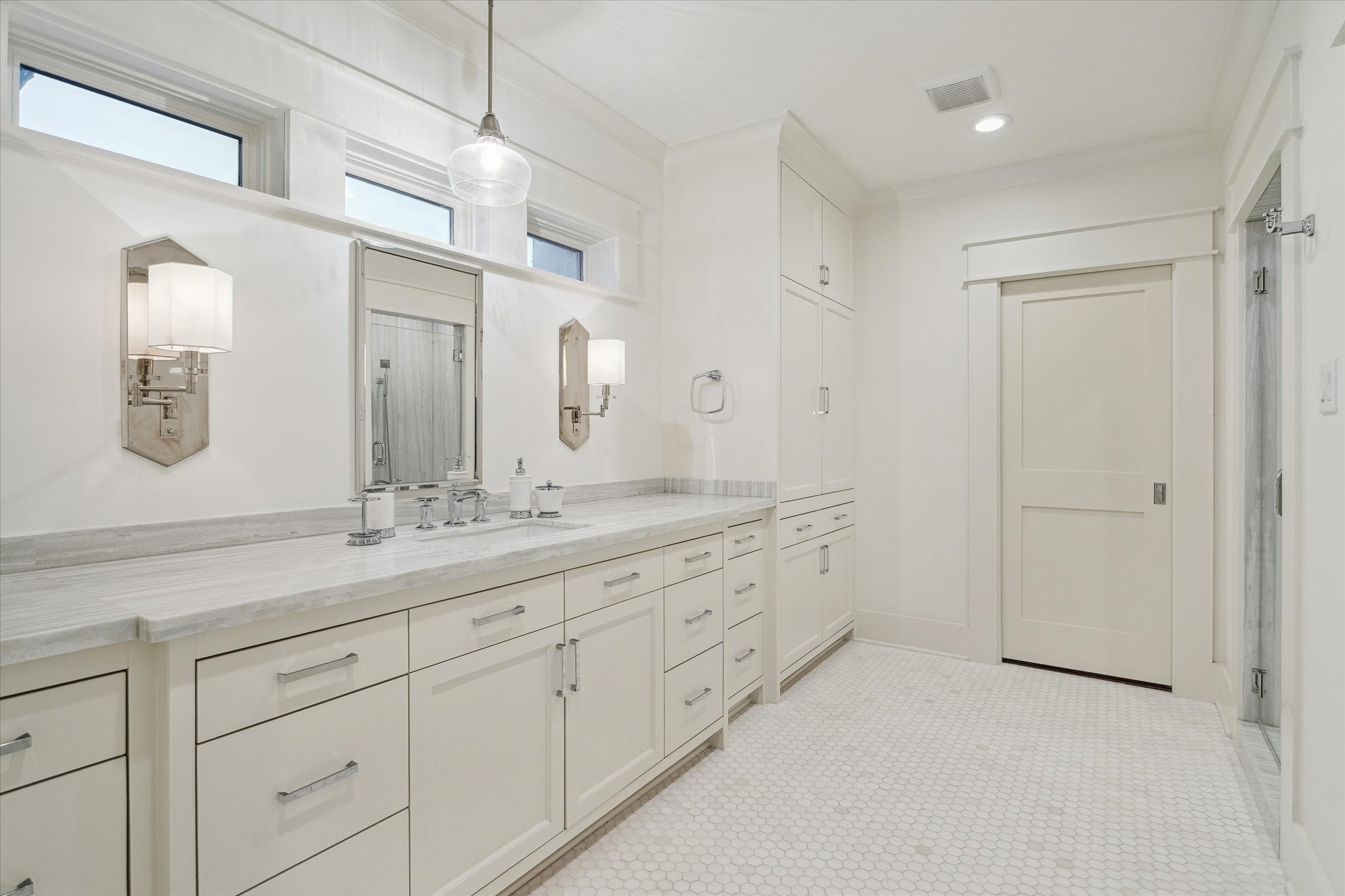 1702 South Boulevard Houston, TX 77098 - Photo 25 of 33