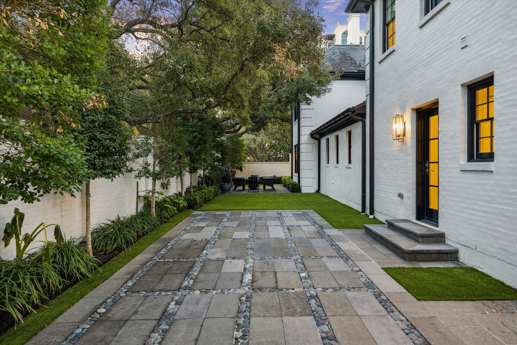 1702 South Boulevard Houston, TX 77098 - Photo 27 of 33