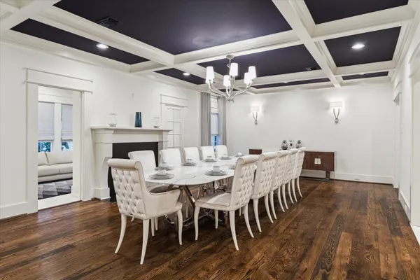 $5,500,000 | 1702 South Boulevard, Houston, TX 77098