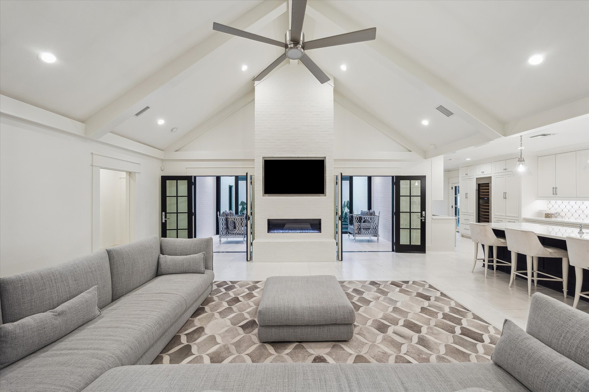 1702 South Boulevard Houston, TX 77098 - Photo 7 of 33