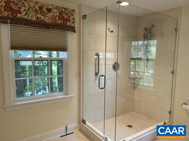 1618 Oxford Road Charlottesville, VA 22903 - Photo 27 of 36 Principle Bathroom