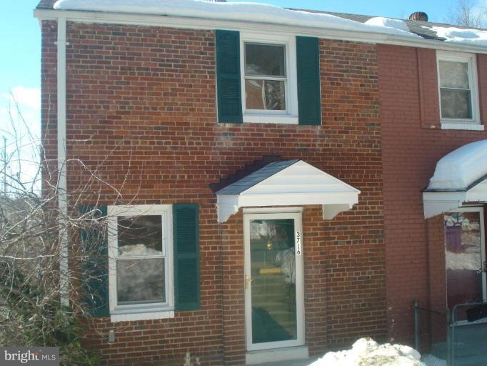 3716 South Kemper Road Arlington, VA 22206 - Photo 1 of 9 Exterior (Main)